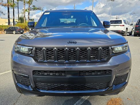New 2025 Jeep Grand Cherokee L Limited w/ Luxury Tech Group II image 2