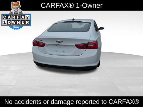 Used 2022 Chevrolet Malibu LS image 4