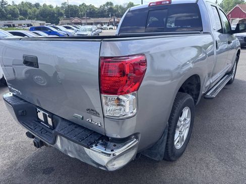 Used 2012 Toyota Tundra 4x4 Double Cab w/ SR5 Pkg image 6