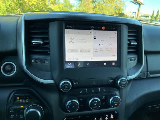 Used 2022 RAM 1500 Big Horn AWD/4WD image 24