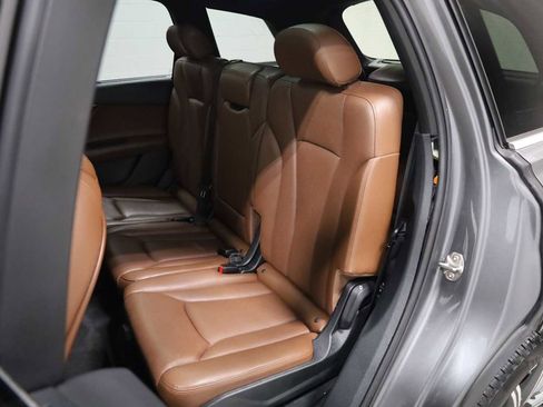 Used 2019 Audi Q7 2.0T Premium Plus w/ Premium Plus Package image 34