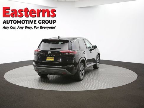Used 2022 Nissan Rogue SV AWD/4WD image 32