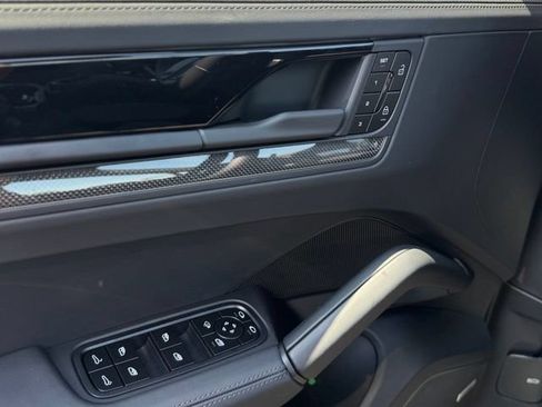 New 2026 Porsche Cayenne GTS AWD/4WD image 14
