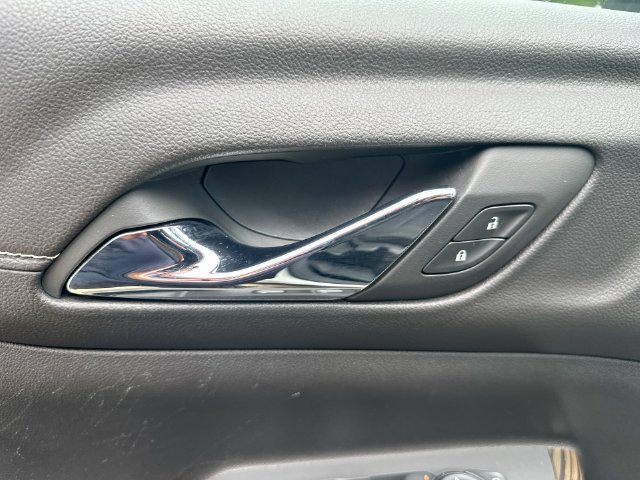 Used 2023 GMC Acadia SLE FWD image 47
