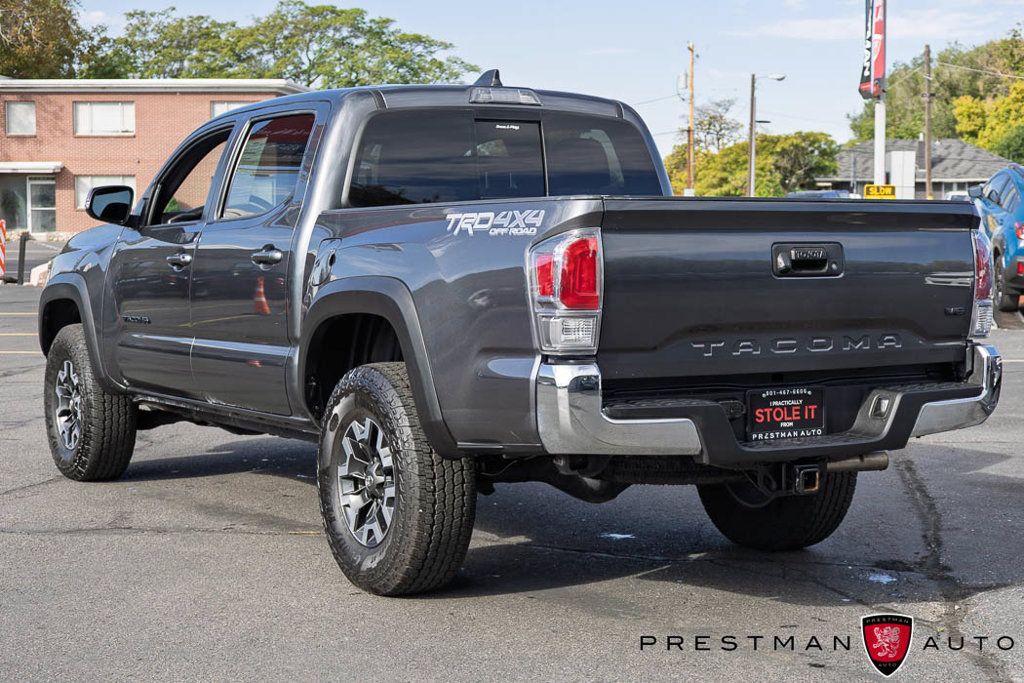 Used 2023 Toyota Tacoma TRD Off-Road AWD/4WD image 18
