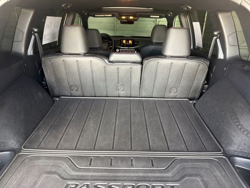 Used 2025 Honda Passport Black Edition image 15
