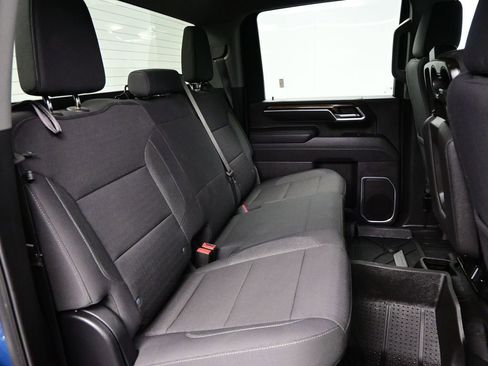 Used 2025 Chevrolet Silverado 2500 LT w/ Convenience Package AWD/4WD image 24