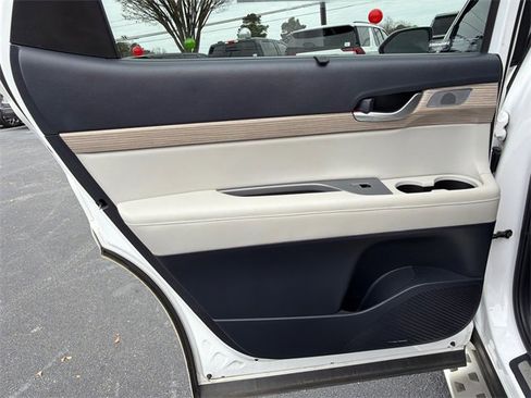 Used 2021 Hyundai Palisade Limited image 22