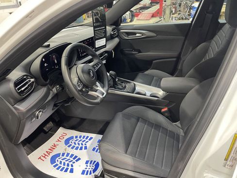 Used 2025 Dodge Hornet GT w/ Cold Weather Group image 13