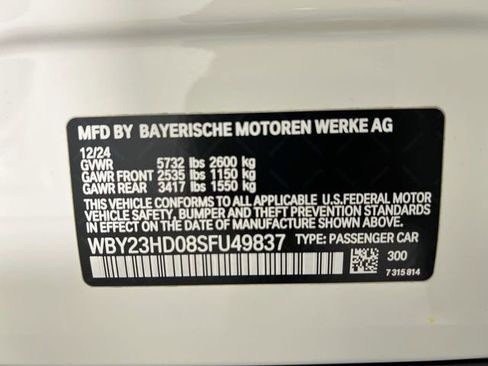 Used 2025 BMW i4 eDrive40 w/ Premium Package RWD image 35