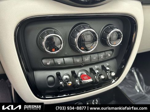 Used 2017 MINI Cooper Clubman S image 6