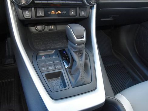 New 2025 Toyota RAV4 XLE Premium image 20