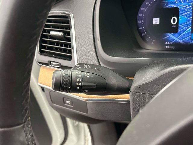 Used 2023 Volvo XC90 B6 Plus w/ Protection Package Premier AWD/4WD image 43