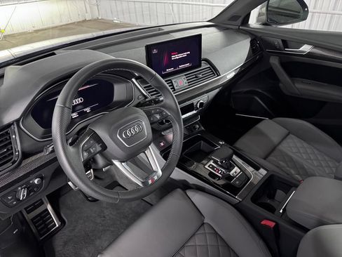 Used 2024 Audi SQ5 Prestige AWD/4WD image 20