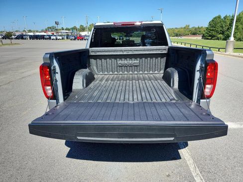 New 2026 GMC Sierra 1500 Elevation image 9