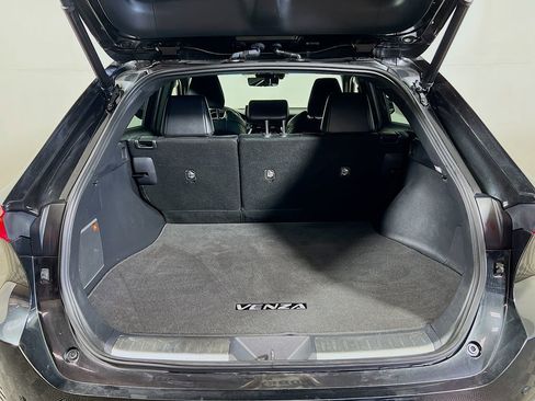 Certified 2021 Toyota Venza Limited w/ Advanced Technology Package AWD/4WD image 23