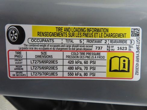 Used 2024 GMC Sierra 2500 AT4 w/ Technology Package AWD/4WD image 83