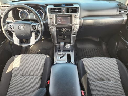 Used 2015 Toyota 4Runner 4WD image 18