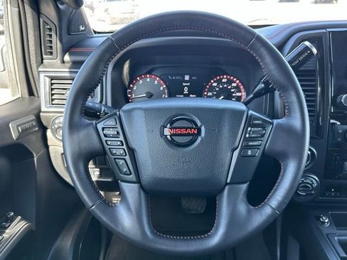 Used 2021 Nissan Titan PRO-4X w/ Pro-4x Convenience Package image 25