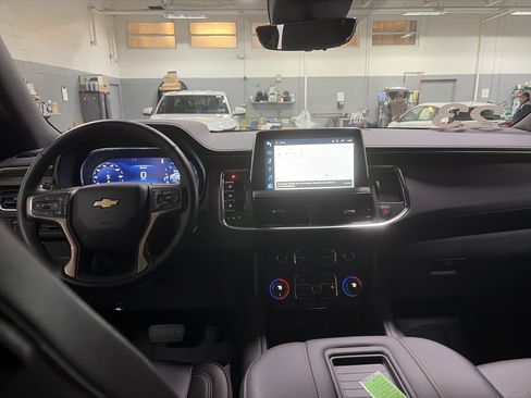 Used 2023 Chevrolet Tahoe High Country image 27