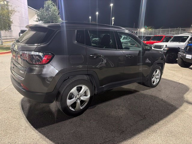 Used 2021 Jeep Compass Latitude w/ Sun and Sound Group FWD image 5
