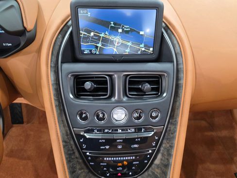 Used 2023 Aston Martin DBS Superleggera Volante image 12