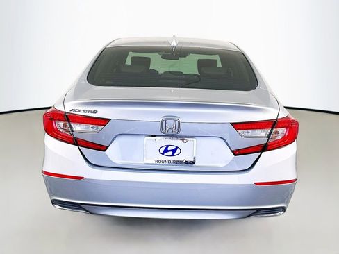 Used 2019 Honda Accord EX image 6