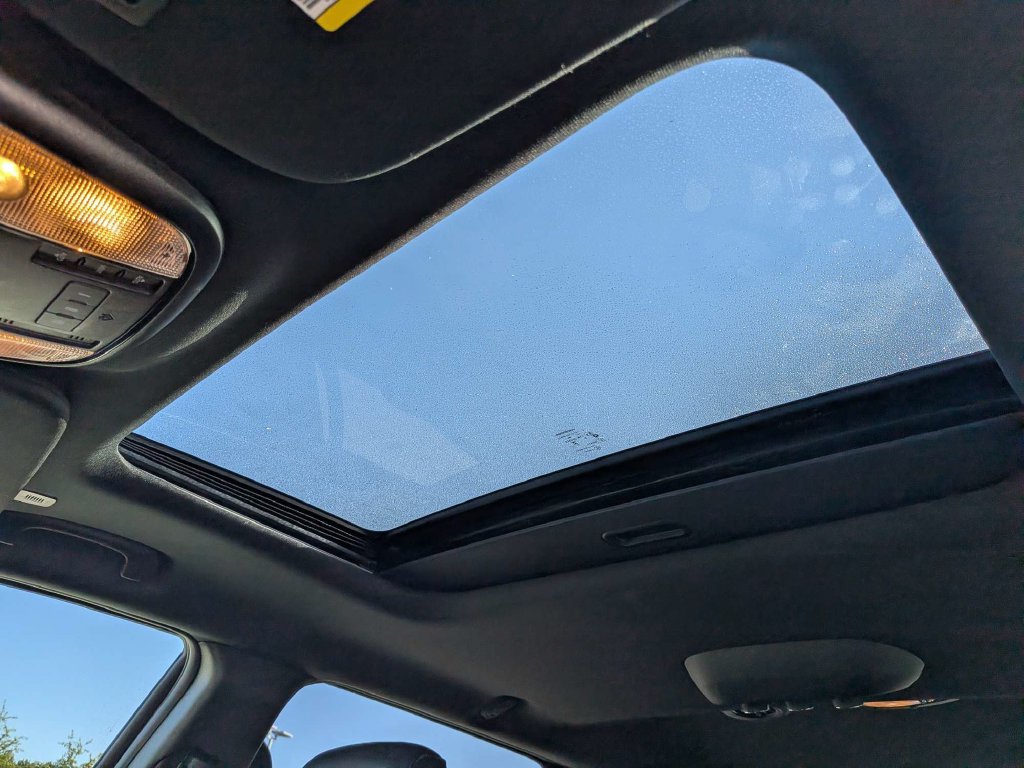 Used 2024 Dodge Durango R/T RWD image 21