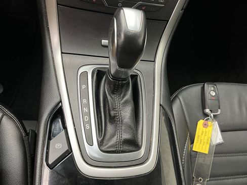 Used 2018 Ford Edge SEL w/ Equipment Group 201A image 25