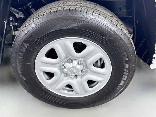 Certified 2026 Toyota Tundra SR RWD image 30