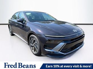 New 2026 Hyundai Sonata Blue FWD video 1
