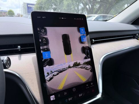 New 2026 Volvo EX90 Plus AWD/4WD image 21