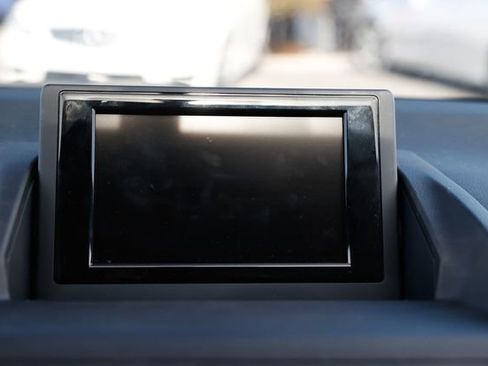 Used 2012 Lexus CT 200h image 35