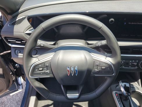 Used 2024 Buick Envista Preferred w/ Convenience I Package FWD image 22
