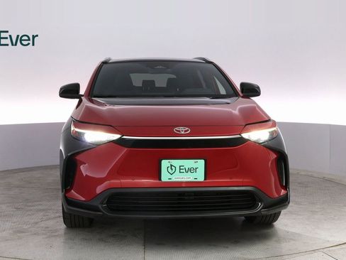 Used 2024 Toyota bZ4X XLE image 3