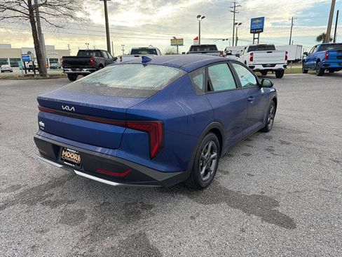 Used 2025 Kia K4 LXS image 7