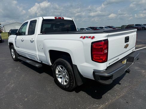 Used 2017 Chevrolet Silverado 1500 LT w/ All Star Edition AWD/4WD image 3