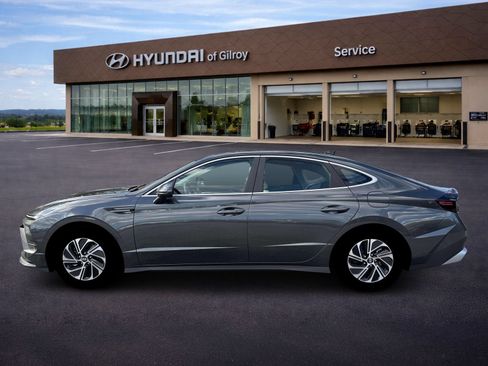 New 2026 Hyundai Sonata Blue FWD image 3