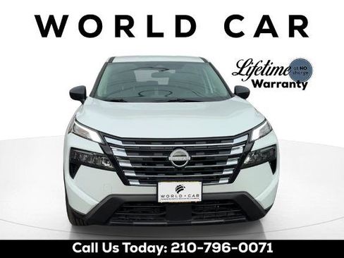 Certified 2025 Nissan Rogue S image 8