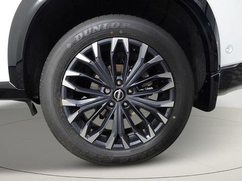 New 2026 Nissan Rogue Platinum w/ Platinum Premium Package AWD/4WD image 10