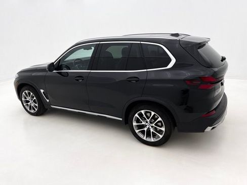 Certified 2026 BMW X5 xDrive40i w/ Premium Package AWD/4WD image 10