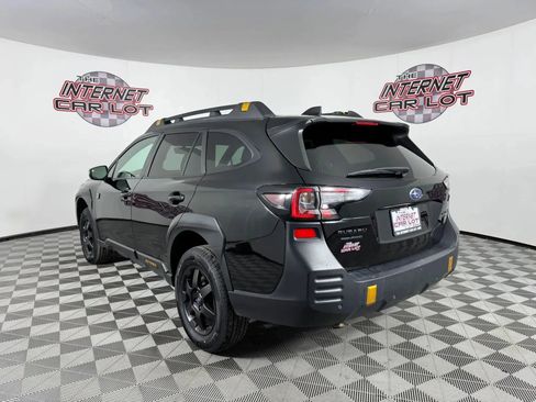Used 2025 Subaru Outback Wilderness AWD/4WD image 5