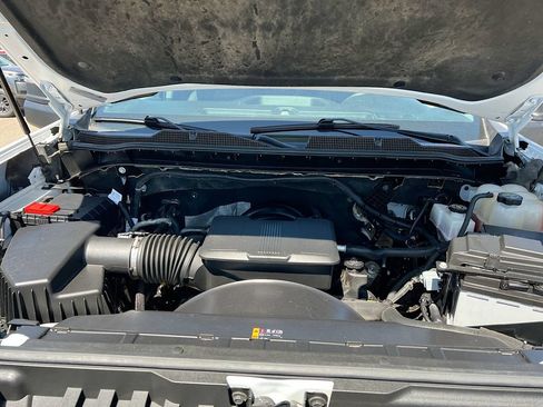 Used 2024 Chevrolet Silverado 2500 Custom w/ Custom Value Package AWD/4WD image 27