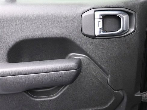 Used 2024 Jeep Gladiator Rubicon w/ Safety Group image 27