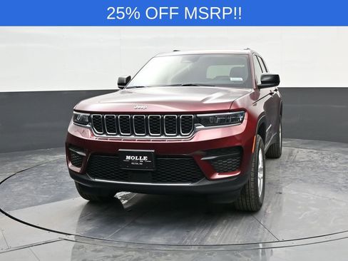 New 2025 Jeep Grand Cherokee Laredo X w/ Luxury Tech Group I AWD/4WD image 2