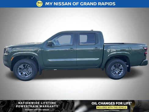 New 2026 Nissan Frontier SV w/ SV Convenience Package AWD/4WD image 2