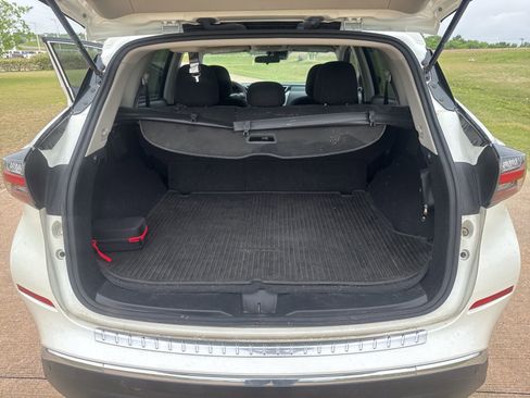 Used 2021 Nissan Murano S image 15