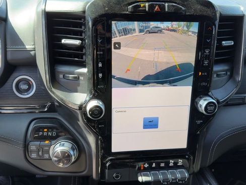 Used 2022 RAM 1500 Limited AWD/4WD image 12