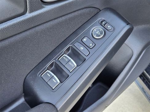 Used 2023 Honda Civic LX image 12