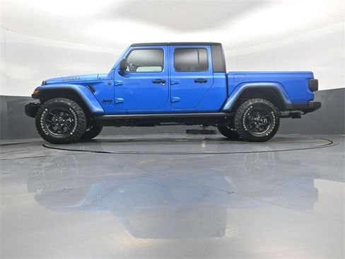 New 2026 Jeep Gladiator Willys image 42